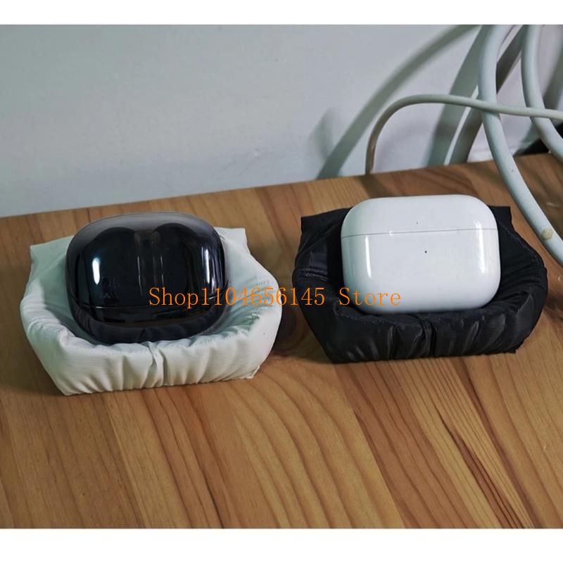 3D Printing Case - 3D Printed Sofa Shaped Earphone Case